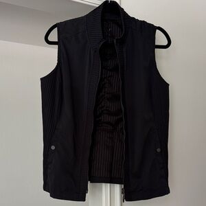 Tail Women’s  Black Athletic Vest